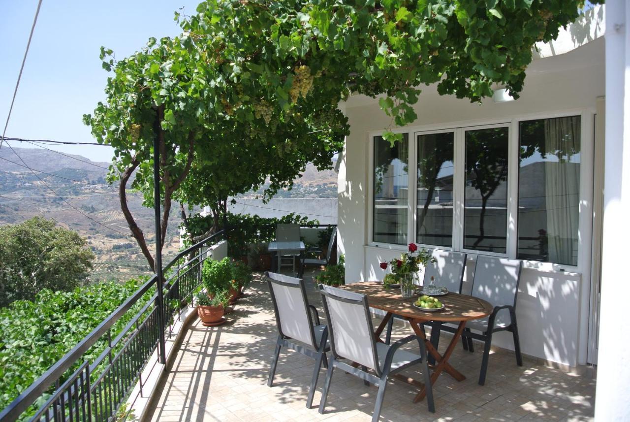 Вилла Aggeliki House Киссос Экстерьер фото